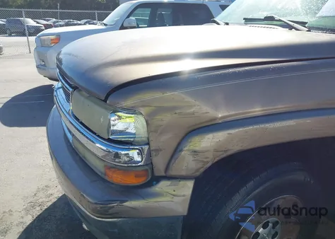 2004 Chevrolet Tahoe Lt from USA, damaged, VIN 1GNEC13Z84R246929